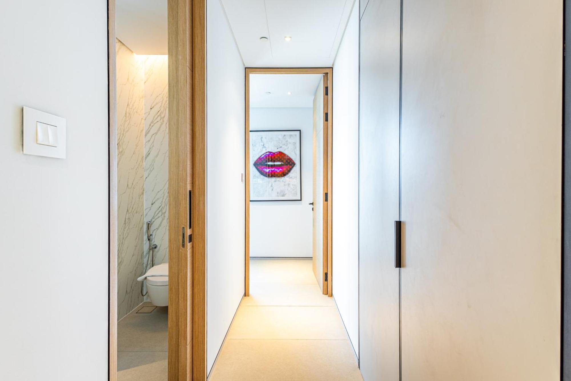 Address Jbr: Beachfront Bliss & Sky-high Luxury